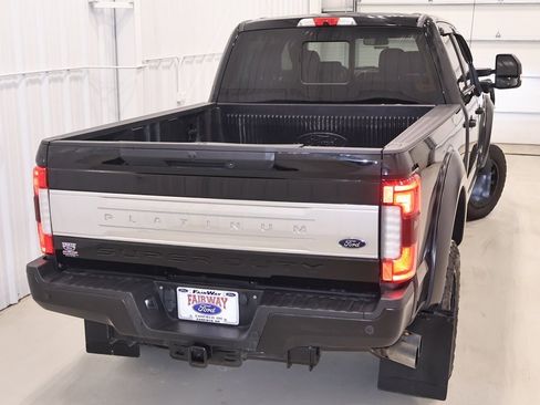 Used 2017 Ford F250 Platinum w/ Platinum Ultimate Package image 53