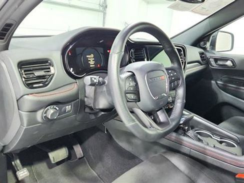 Used 2025 Dodge Durango GT image 13
