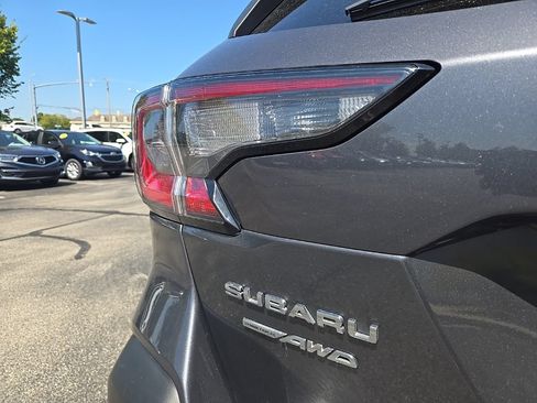 Used 2024 Subaru Outback Limited AWD/4WD image 10