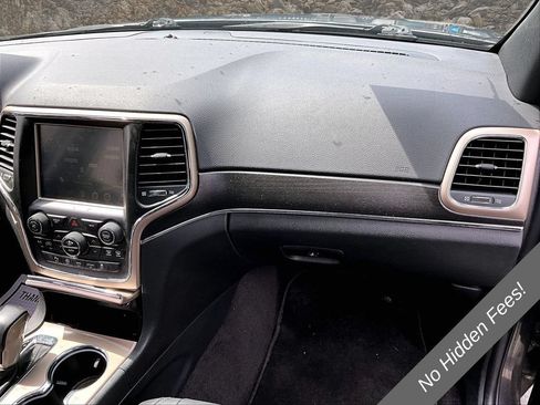 Used 2017 Jeep Grand Cherokee Limited AWD/4WD image 15
