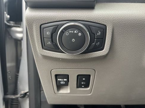 Used 2019 Ford F150 XLT w/ Equipment Group 302A Luxury image 6