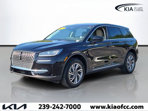 Used 2024 Lincoln Corsair FWD image 3