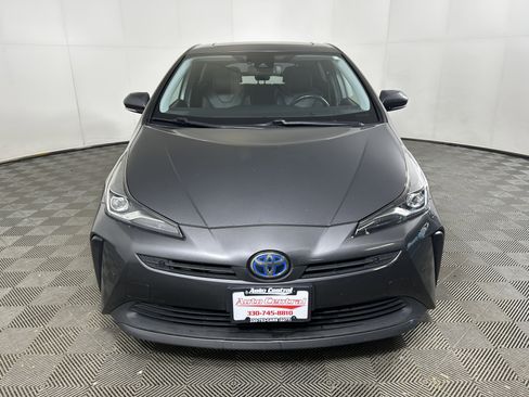 Used 2019 Toyota Prius L Eco image 6