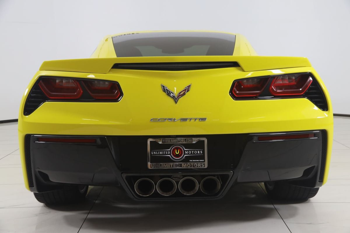 Used 2016 Chevrolet Corvette Stingray Coupe RWD image 63
