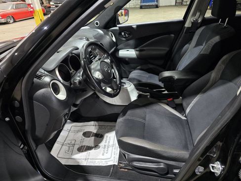 Used 2017 Nissan Juke SV image 24