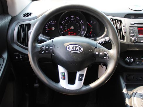 Used 2012 Kia Sportage LX w/ Convenience Pkg FWD image 8