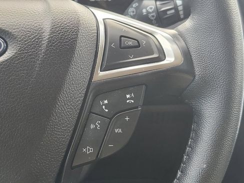 Used 2024 Ford Edge SEL w/ Convenience Package image 29