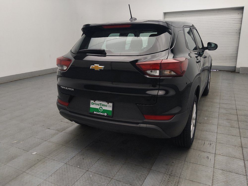 Used 2025 Chevrolet TrailBlazer LS FWD image 9
