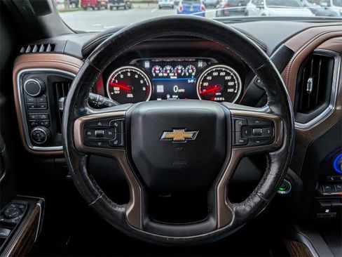 Used 2019 Chevrolet Silverado 1500 High Country w/ Trailer Camera Package image 17