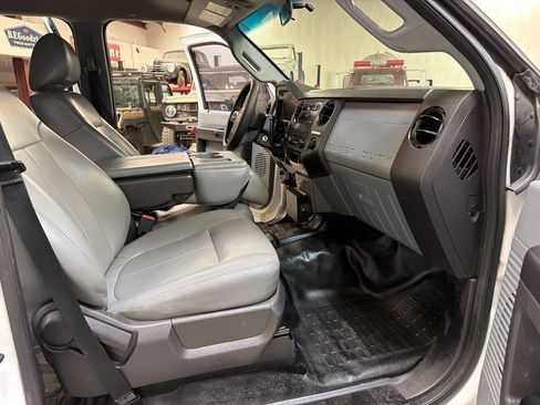 Used 2012 Ford F250 XL w/ PWR Equipment Group RWD image 33