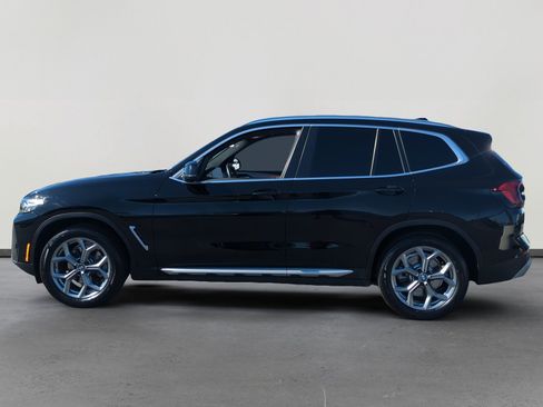Used 2024 BMW X3 sDrive30i w/ Convenience Package image 2