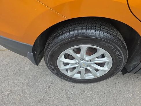 Used 2018 Chevrolet Equinox LS AWD/4WD image 15