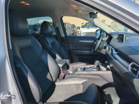 Used 2019 MAZDA CX-5 Touring FWD image 32
