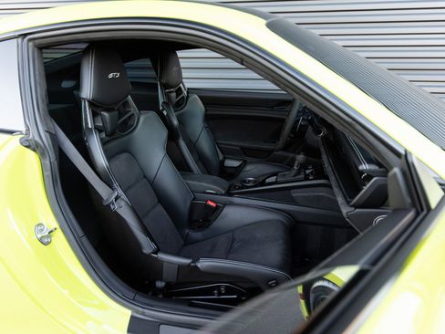 Certified 2022 Porsche 911 GT3 image 28