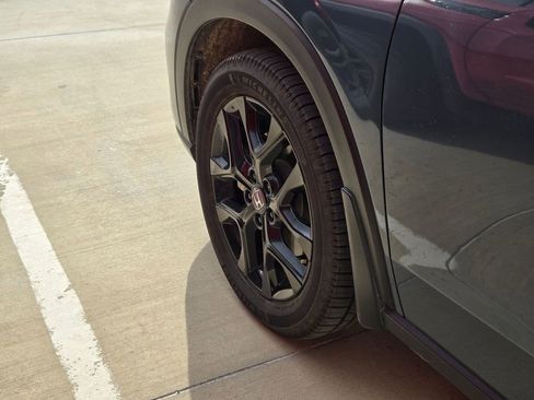 Used 2024 Honda HR-V Sport image 5