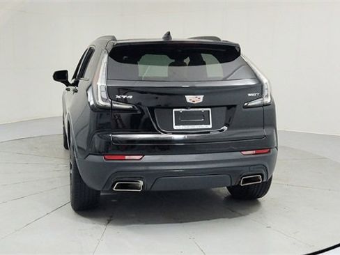 Certified 2023 Cadillac XT4 Sport image 4
