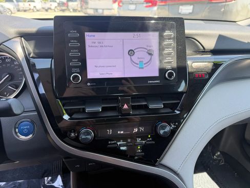 Used 2023 Toyota Camry LE FWD image 15