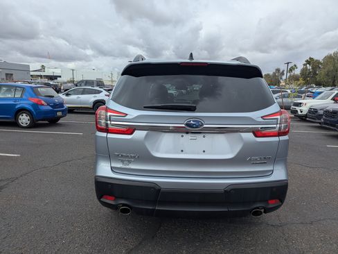 Certified 2023 Subaru Ascent Limited w/ Technology Package image 4