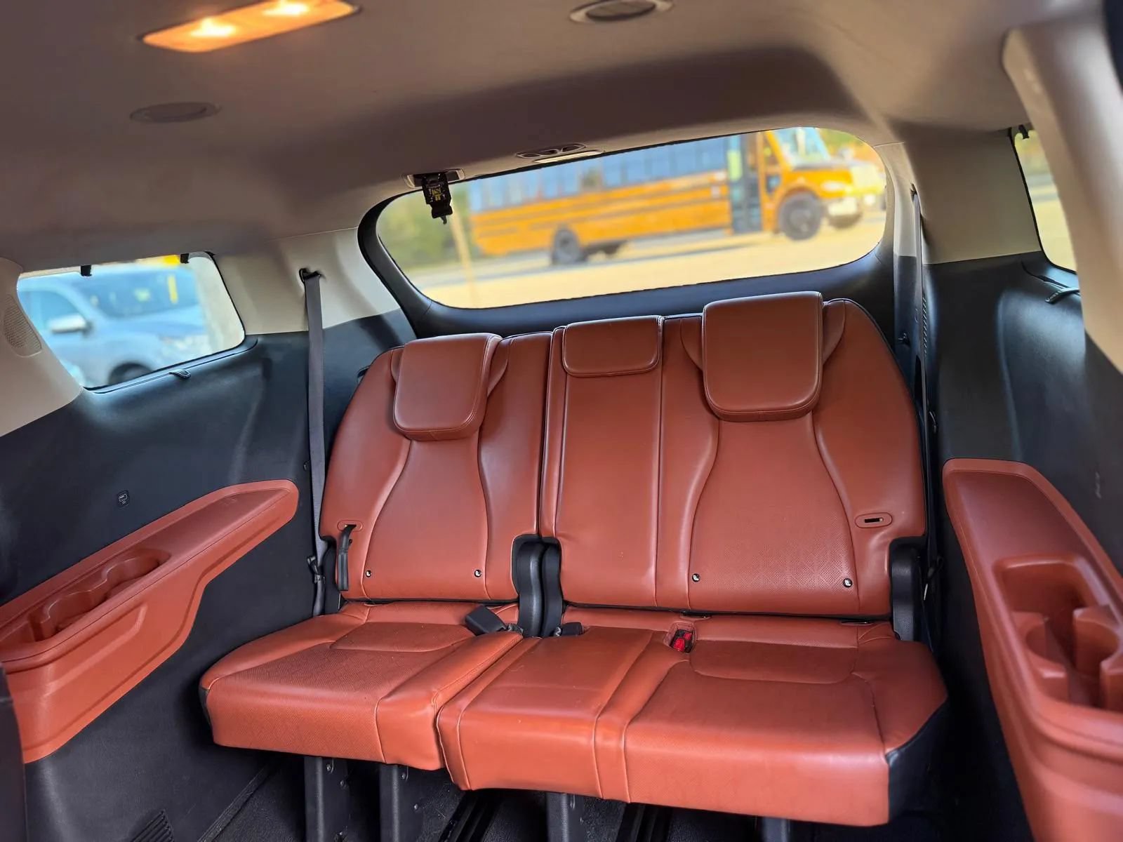 Used 2023 Kia Carnival SX FWD image 11