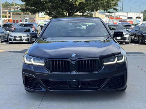 Used 2023 BMW M550i xDrive w/ Executive Package AWD/4WD image 2