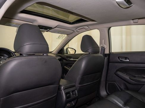 Used 2019 Nissan Altima 2.5 SL image 9