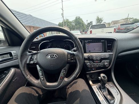 Used 2013 Kia Optima EX FWD image 25