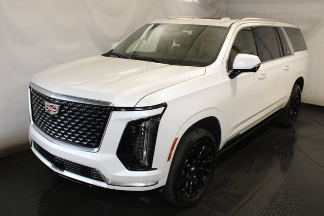 Used 2025 Cadillac Escalade ESV Premium Luxury w/ Touring Package AWD/4WD image 1