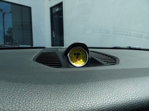 Used 2015 Porsche 911 Carrera S RWD image 16