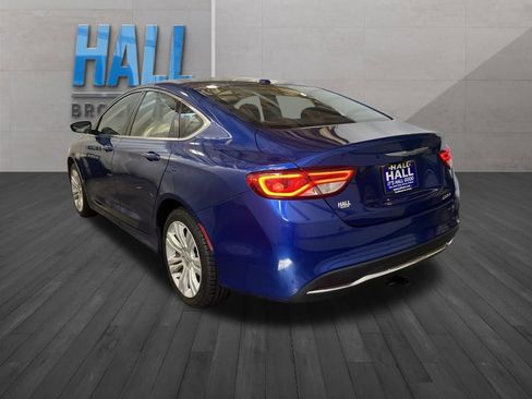 Used 2015 Chrysler 200 Limited w/ Convenience Group FWD image 3