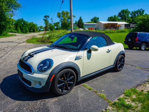 Used 2014 MINI Cooper Roadster S FWD image 4