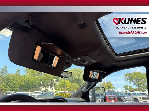 New 2025 GMC Sierra 3500 Denali Ultimate image 38