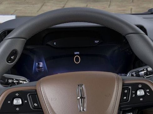 New 2026 Lincoln Aviator Reserve image 13