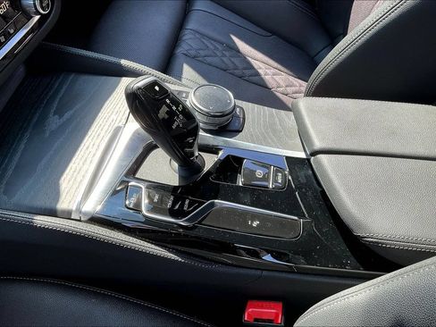 Used 2023 BMW 530i w/ M Sport Package RWD image 17