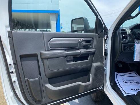 New 2025 RAM 3500 Tradesman image 7