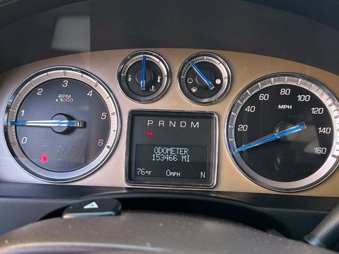 Used 2014 Cadillac Escalade ESV Platinum RWD image 13