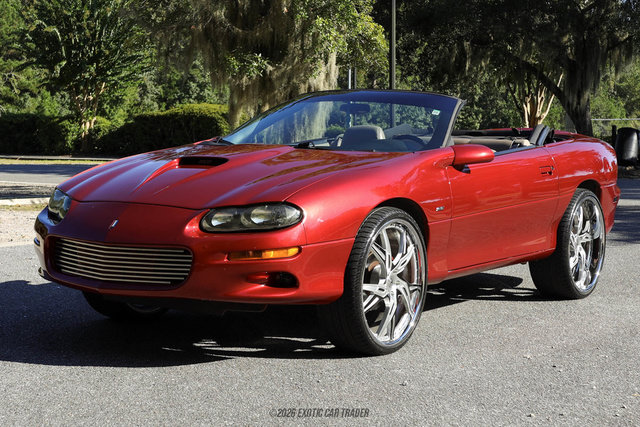 Used 2002 Chevrolet Camaro Z28 w/ SS Performance/Appearance Pkg RWD image 13