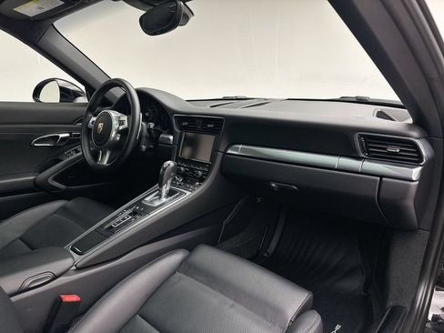 Used 2016 Porsche 911 Carrera RWD image 31