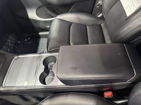 Used 2023 Tesla Model Y Performance AWD/4WD image 95