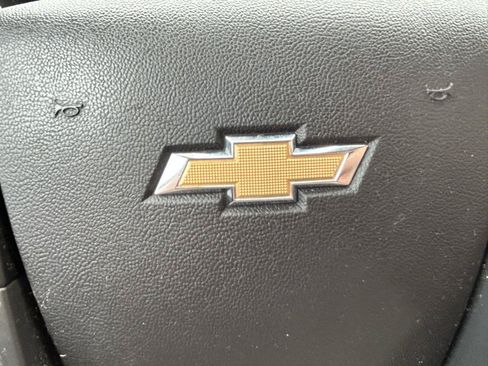 Used 2017 Chevrolet Equinox LS AWD/4WD image 20