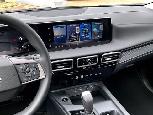 New 2026 Nissan Sentra SV FWD image 6