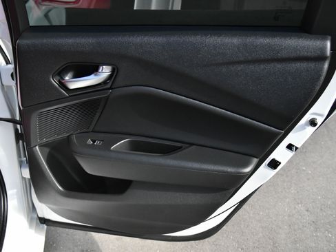 Used 2022 Acura TLX w/ Technology Package image 41