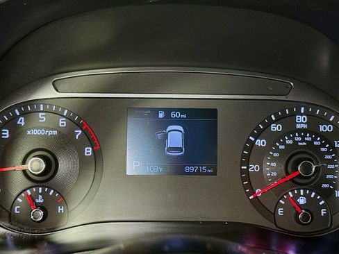 Used 2020 Kia Soul LX FWD image 10