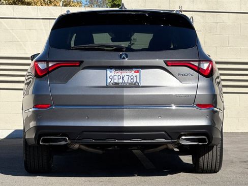 Certified 2023 Acura MDX SH-AWD w/ Advance Package image 9
