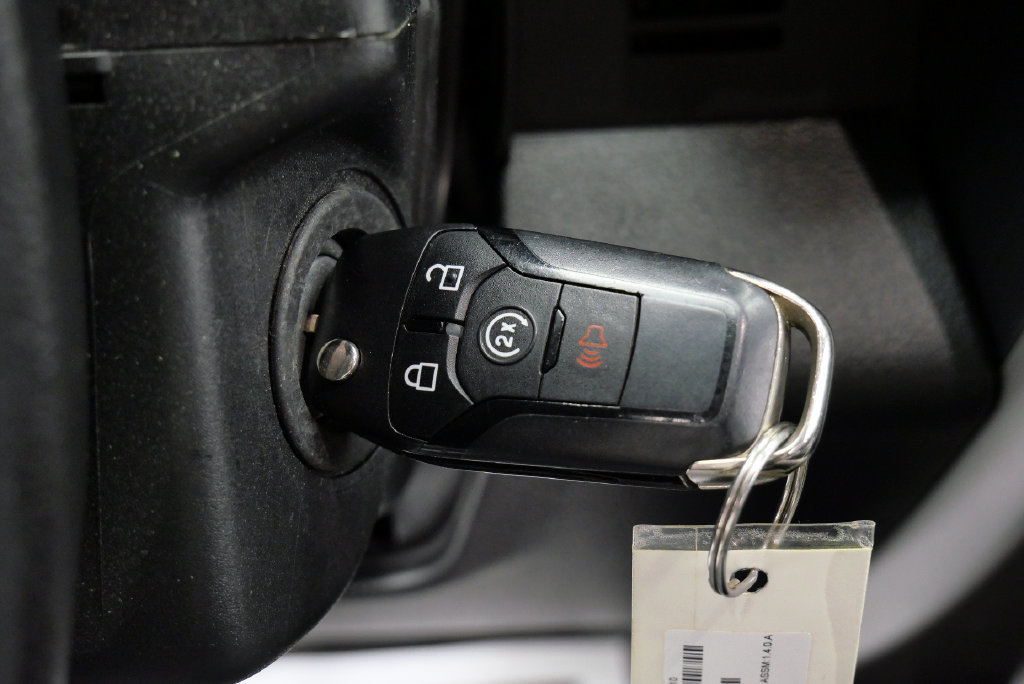 Used 2020 Ford F350 Lariat w/ Chrome Package AWD/4WD image 29