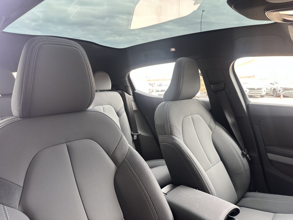 Used 2024 Polestar Polestar 2 w/ Pilot Pack RWD image 41