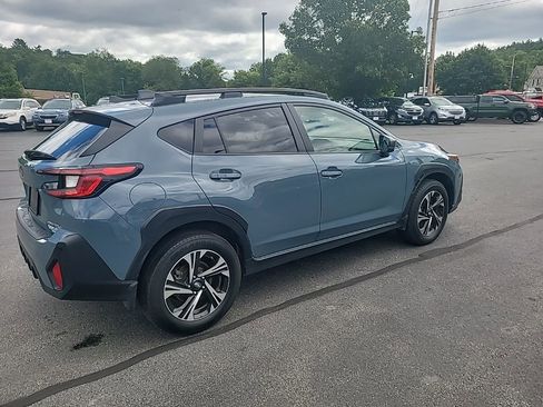 Used 2024 Subaru Crosstrek 2.0i Premium image 6