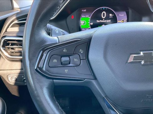 Certified 2023 Chevrolet Bolt EUV LT w/ Convenience Package image 23