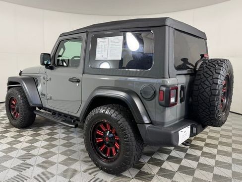 Used 2022 Jeep Wrangler Sport S image 4