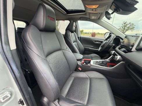 Used 2021 Toyota RAV4 TRD Off-Road w/ TRD Off-Road Weather Package AWD/4WD image 28