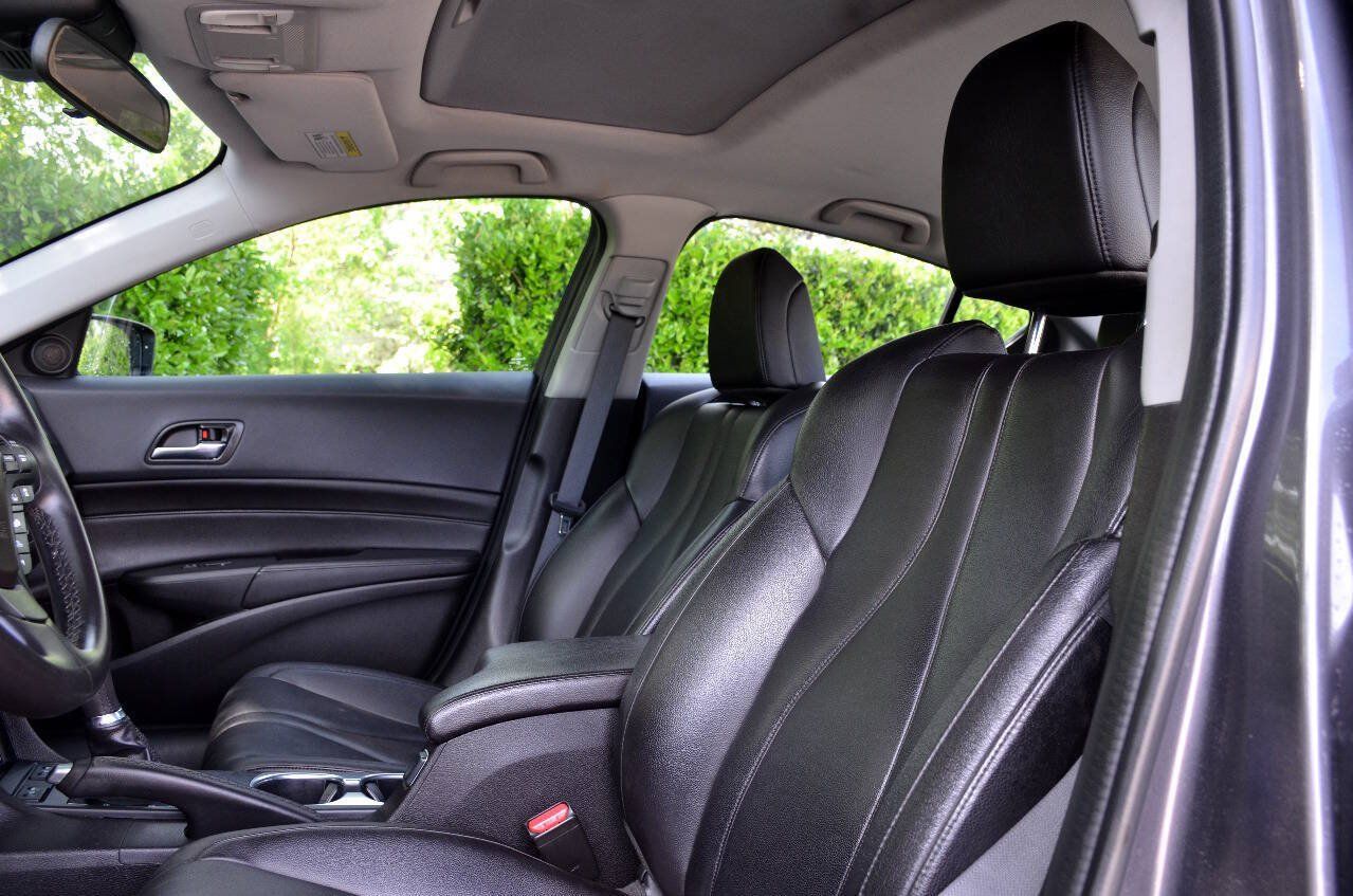 Used 2019 Acura ILX FWD image 13